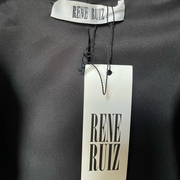 Rene Ruiz black shimmering 
Evening Jacket
Size: 2/ with tag. - Picture 4 of 6